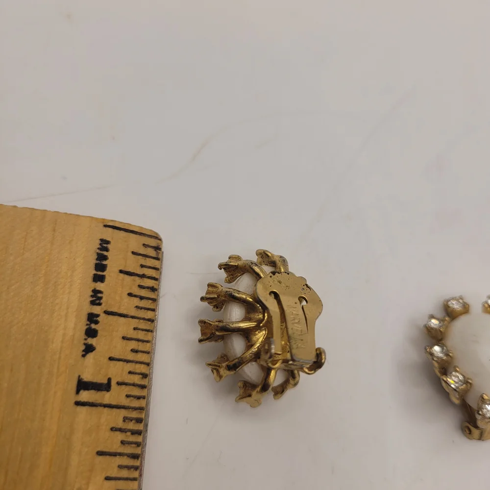 Marvella Rhinestone Vintage Clip Earrings